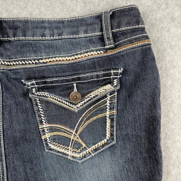 Cato Premium Jeans Size 12 Classic Dark Bootcut Embellished Pockets 31" Waist - Picture 11 of 16